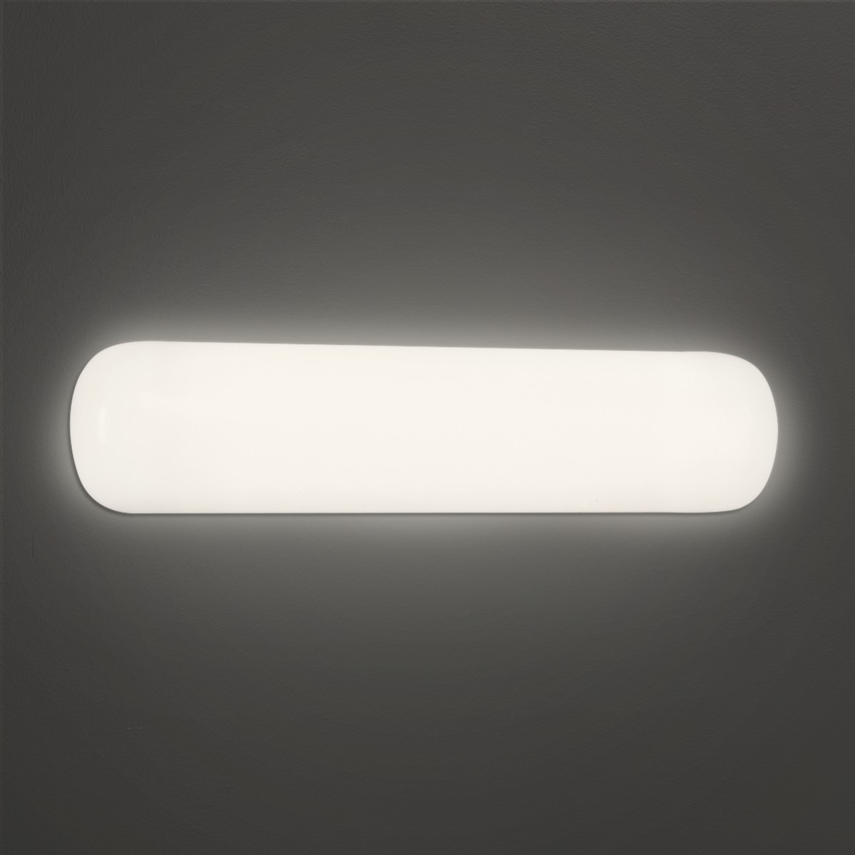 Brownlee Lighting 5057LED